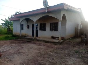 Maison a vendre a bertoua