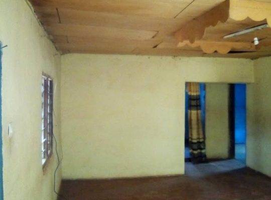 Grande maison à vendre a Bonis